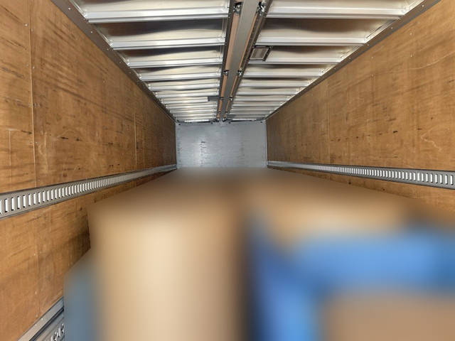 日野プロフィアアルミウイング大型（10t）[写真09]