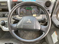 三菱ふそうキャンターダンプ小型（2t・3t）[写真33]