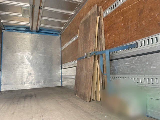 日野レンジャーパネルウイング中型（4t）[写真11]