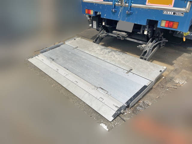 日野レンジャーパネルウイング中型（4t）[写真15]