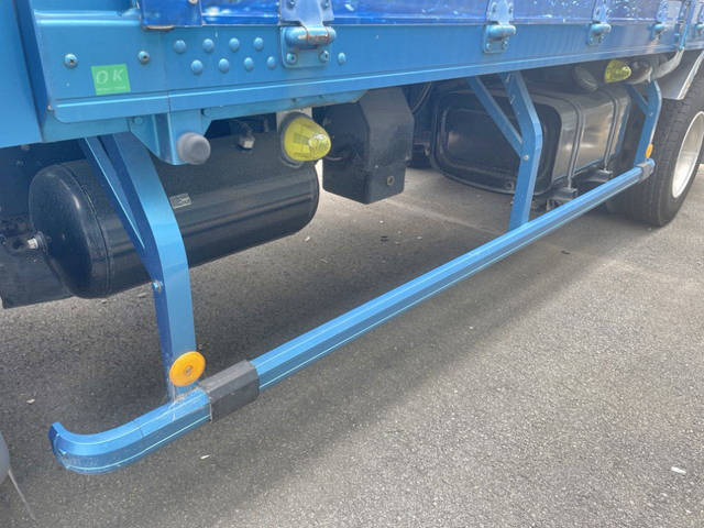 日野レンジャーパネルウイング中型（4t）[写真21]