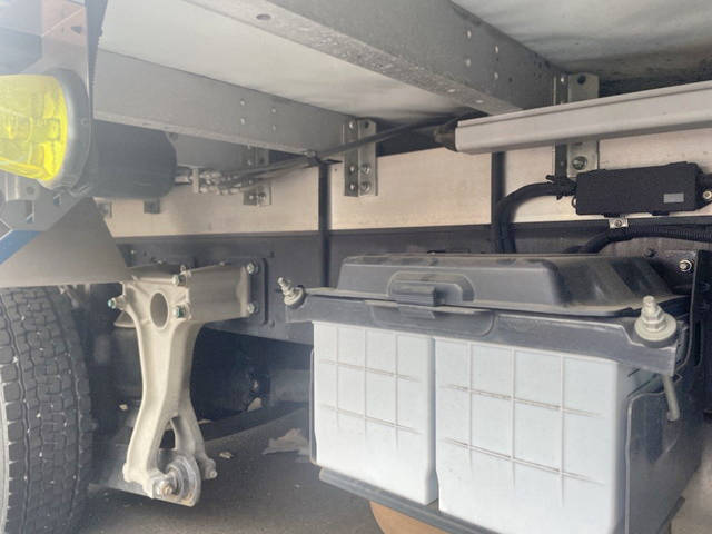 日野レンジャーパネルウイング中型（4t）[写真25]