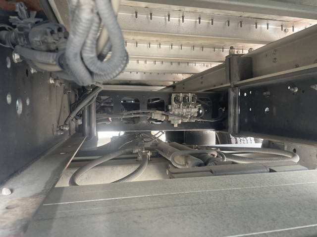 日野レンジャーパネルウイング中型（4t）[写真27]