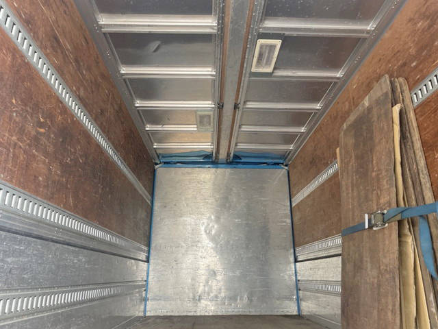 日野レンジャーパネルウイング中型（4t）[写真08]