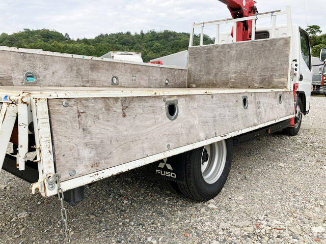 三菱ふそうキャンタークレーン4段小型（2t・3t）[写真13]