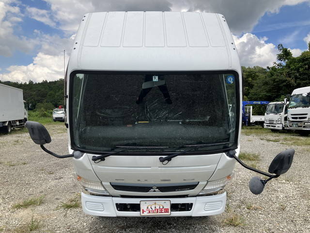 三菱ふそうキャンター平ボディ小型（2t・3t）[写真10]