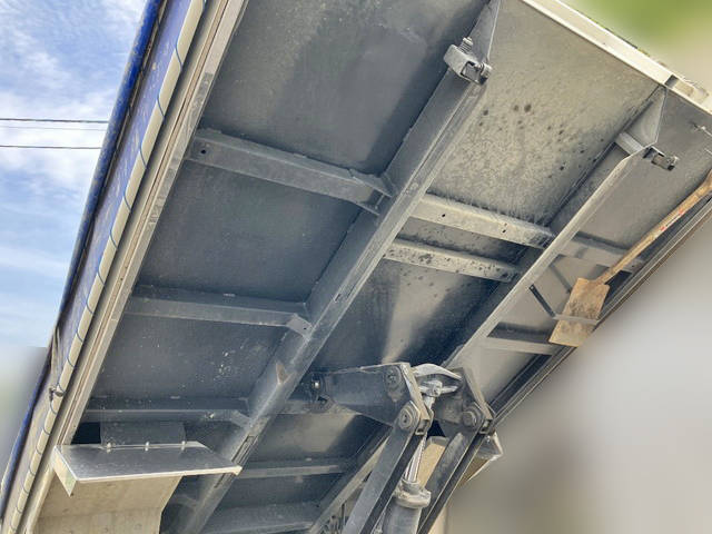 日野レンジャーダンプ中型（4t）[写真15]