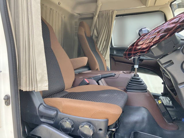 日野レンジャーダンプ中型（4t）[写真29]