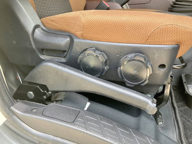 日野レンジャーダンプ中型（4t）[写真30]