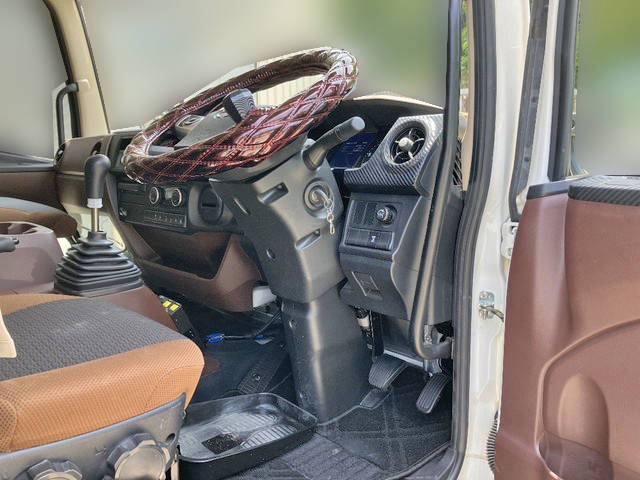 日野レンジャーダンプ中型（4t）[写真32]