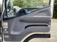 三菱ふそうキャンター冷凍車（冷蔵車）小型（2t・3t）[写真26]