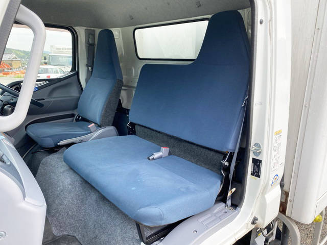 三菱ふそうキャンター冷凍車（冷蔵車）小型（2t・3t）[写真27]