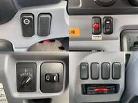 三菱ふそうキャンター冷凍車（冷蔵車）小型（2t・3t）[写真34]