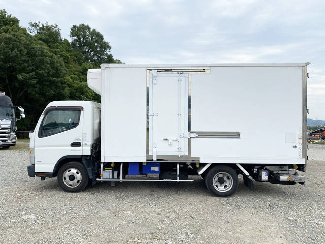 三菱ふそうキャンター冷凍車（冷蔵車）小型（2t・3t）[写真05]