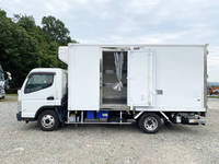 三菱ふそうキャンター冷凍車（冷蔵車）小型（2t・3t）[写真06]