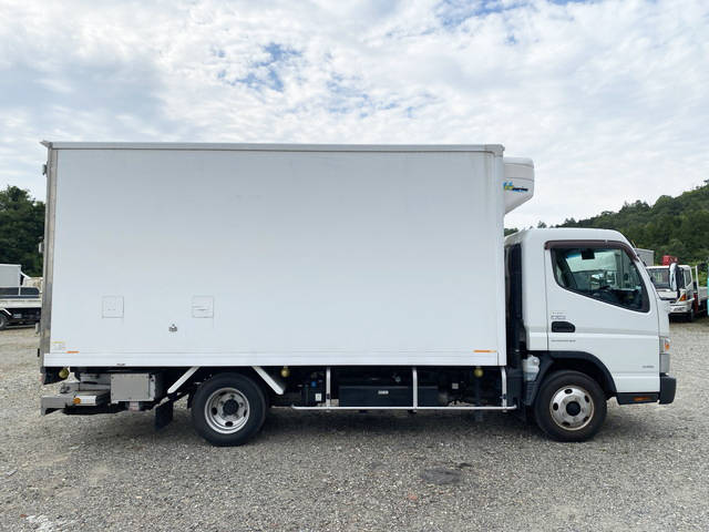 三菱ふそうキャンター冷凍車（冷蔵車）小型（2t・3t）[写真07]