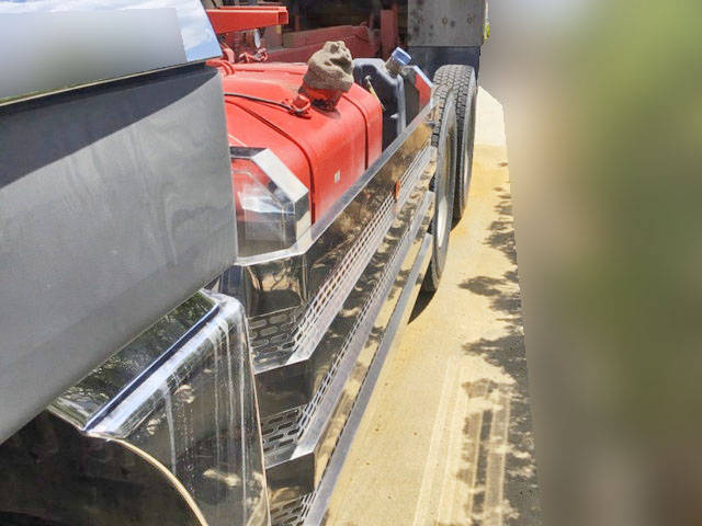 三菱ふそうスーパーグレートダンプ大型（10t）[写真18]