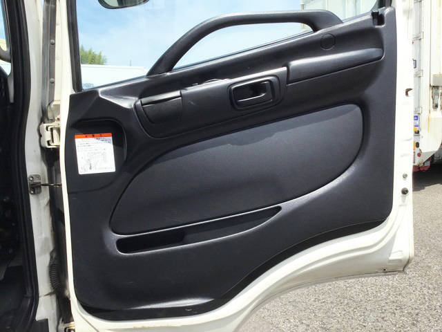 日野レンジャーセルフクレーン4段中型（4t）[写真29]