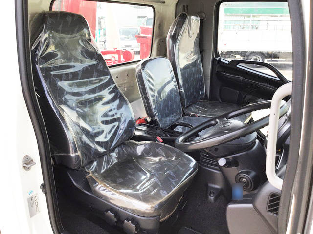 日野レンジャーセルフクレーン4段中型（4t）[写真31]