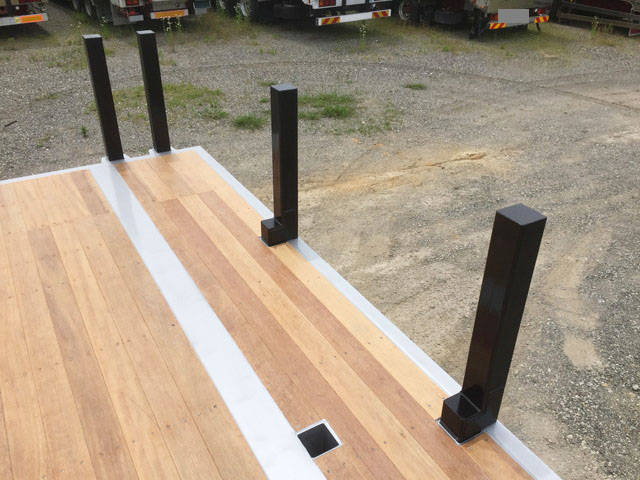 その他のメーカーその他の車種トレーラー（セミトレーラー）大型（10t）[写真12]