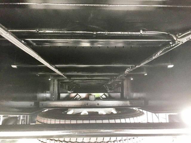 その他のメーカーその他の車種トレーラー（セミトレーラー）大型（10t）[写真33]