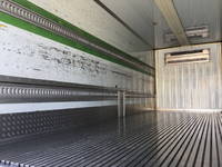 日野レンジャー冷蔵冷凍ウイング増トン（6t・8t）[写真13]