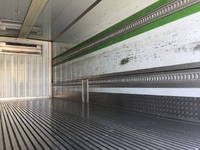 日野レンジャー冷蔵冷凍ウイング増トン（6t・8t）[写真14]