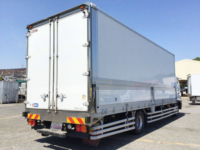 日野レンジャー冷蔵冷凍ウイング増トン（6t・8t）[写真02]