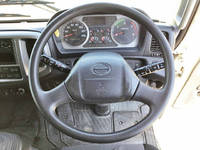 日野レンジャー冷蔵冷凍ウイング増トン（6t・8t）[写真34]