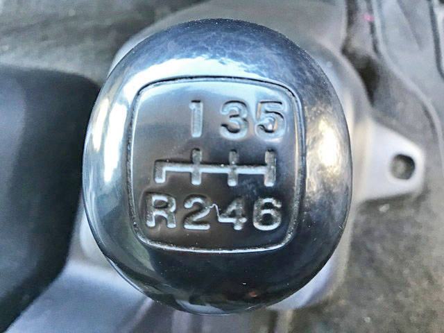 日野レンジャー冷蔵冷凍ウイング増トン（6t・8t）[写真35]