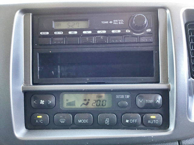 日野レンジャー冷蔵冷凍ウイング増トン（6t・8t）[写真38]