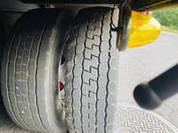 いすゞギガセルフローダー大型（10t）[写真12]