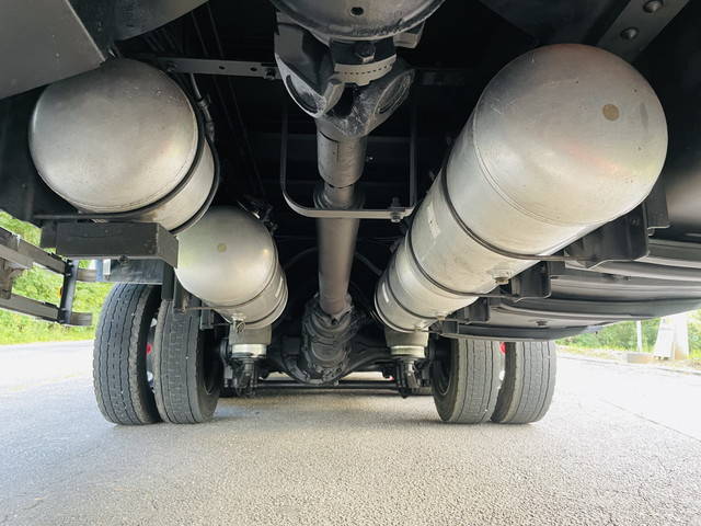 いすゞギガセルフローダー大型（10t）[写真20]