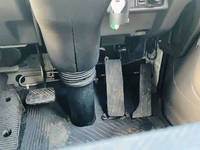 いすゞギガセルフローダー大型（10t）[写真24]