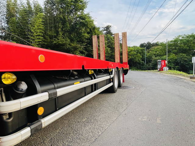 いすゞギガセルフローダー大型（10t）[写真09]