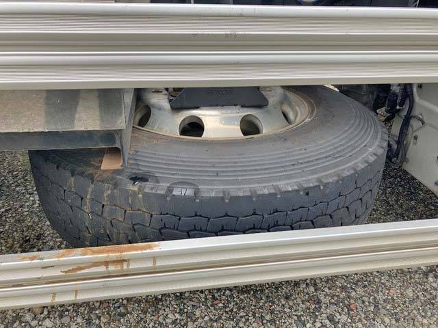 ボルボボルボFHトレーラーヘッド（トラクターヘッド）大型（10t）[写真15]