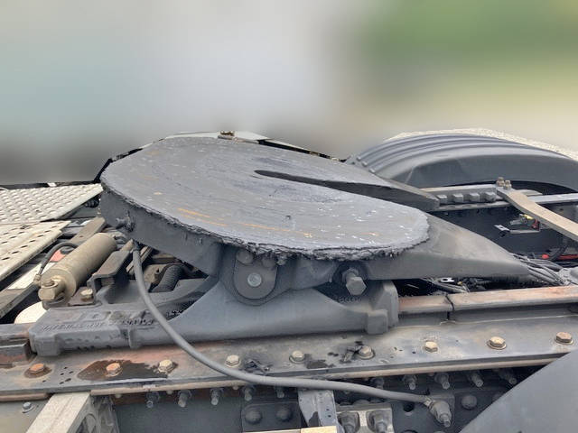 ボルボボルボFHトレーラーヘッド（トラクターヘッド）大型（10t）[写真08]