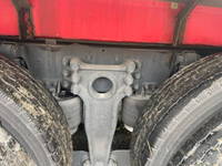 いすゞギガタンク車（タンクローリー）大型（10t）[写真12]