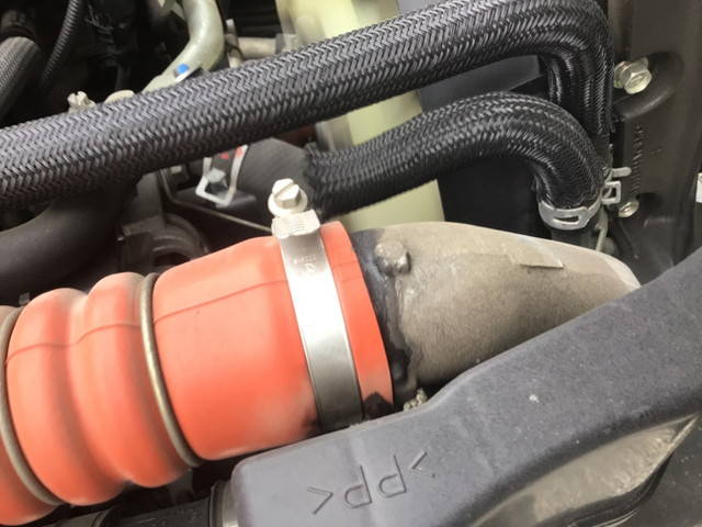 いすゞギガタンク車（タンクローリー）大型（10t）[写真21]