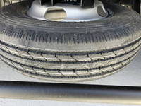 三菱ふそうキャンターアルミバン小型（2t・3t）[写真17]