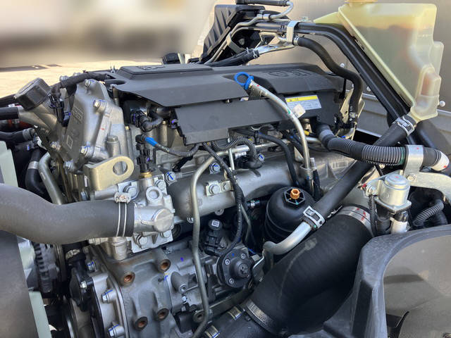 三菱ふそうキャンターアルミバン小型（2t・3t）[写真25]