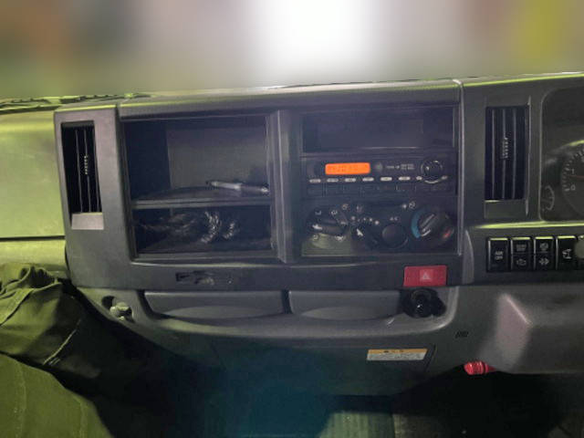 いすゞエルフ平ボディ小型（2t・3t）[写真23]