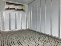 日野デュトロ冷凍車（冷蔵車）小型（2t・3t）[写真12]