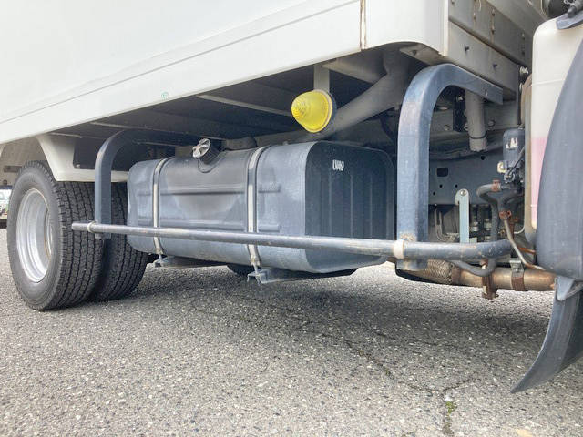 日野デュトロ冷凍車（冷蔵車）小型（2t・3t）[写真16]