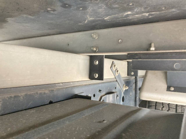 日野デュトロ冷凍車（冷蔵車）小型（2t・3t）[写真22]