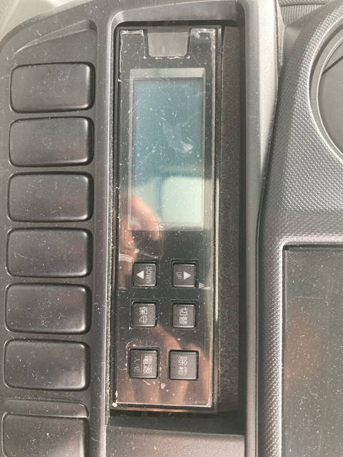 日野デュトロ冷凍車（冷蔵車）小型（2t・3t）[写真36]