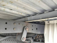 日産バネット平ボディ小型（2t・3t）[写真23]