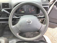 日産バネット平ボディ小型（2t・3t）[写真34]