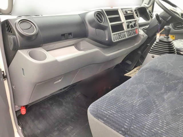 日野デュトロセーフティローダー小型（2t・3t）[写真27]