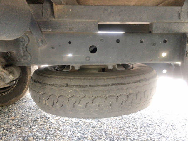 日野デュトロ幌ウイング小型（2t・3t）[写真16]